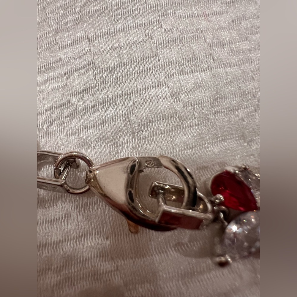 Elegant Red and Silver Necklace Marked 925 clasp - Picture 13 of 16